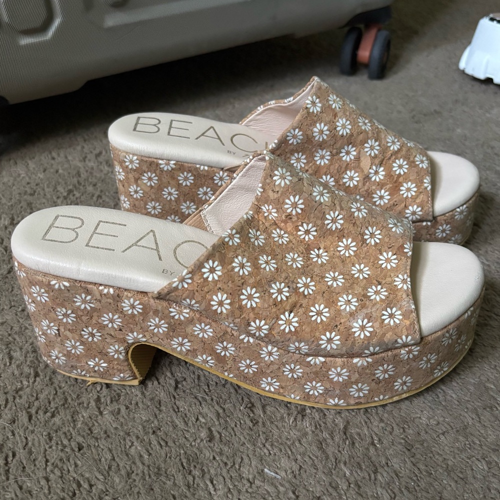 Beach by Matisse Womens cork daisy terry platform sandals